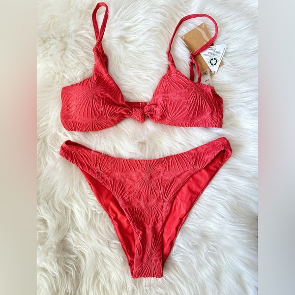 Berlook Jacquard Floral Knot bikini Set,NWT - Picture 9 of 9